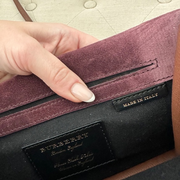 Authentic BURBERRY Macken Crossbody Bag Leather and House Check Canvas - Picture 9 of 12